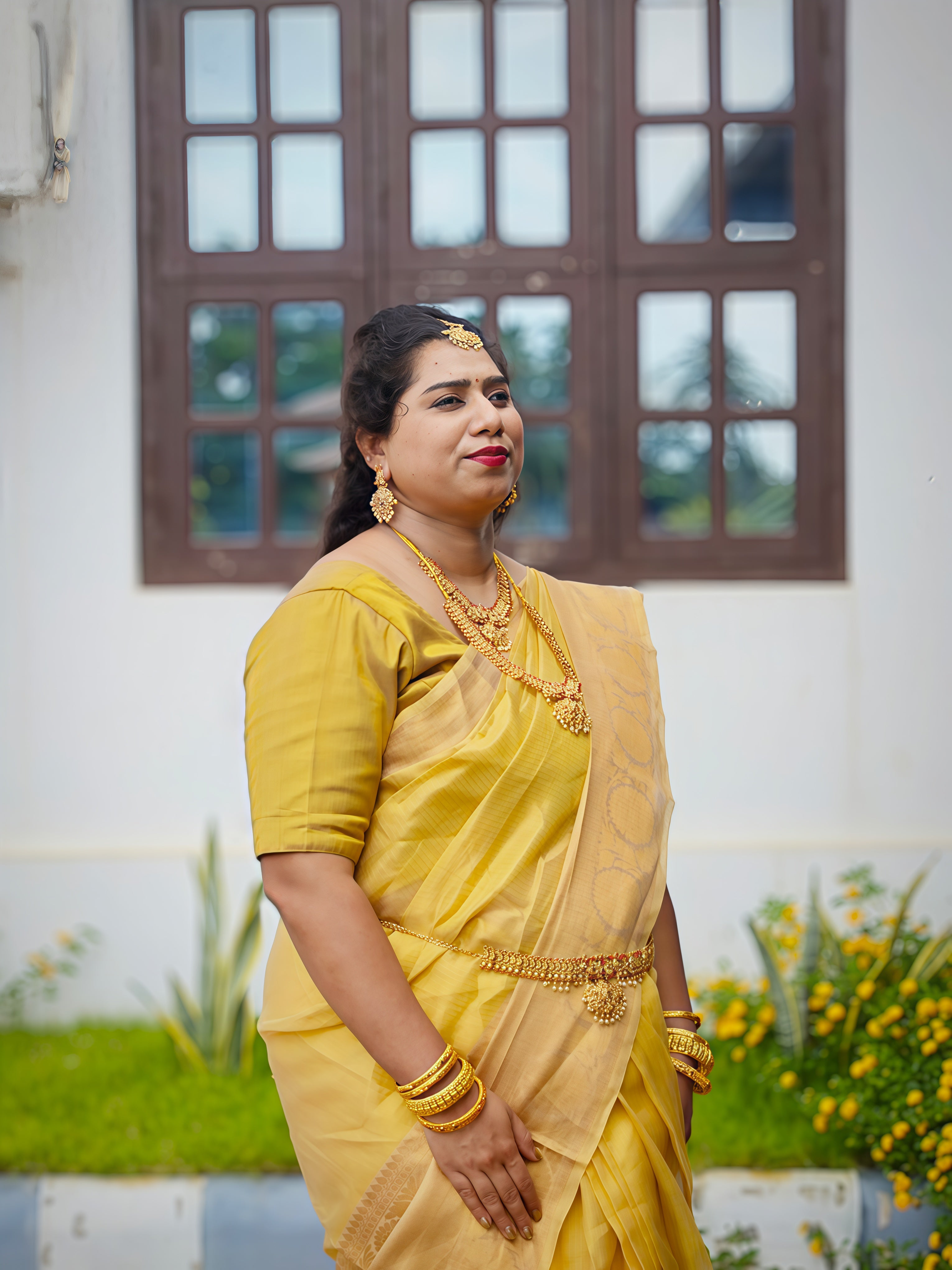 Premium Golden Banarasi Tissue Silk Saree with Rich Zari Weaving